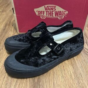 VANS Mary Jane black velvet shoes sneakers women’s 8 new